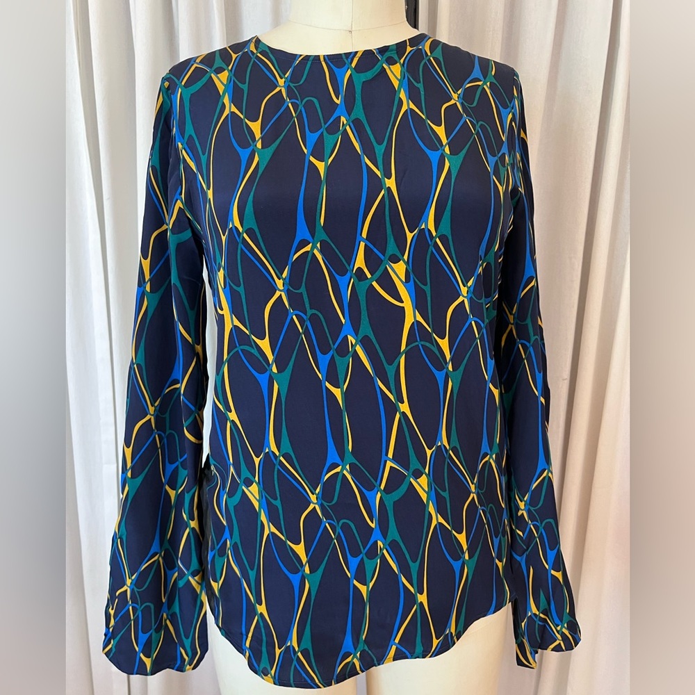 Winter Kate Vintage silk Geometric Patterned Blue and Yellow Women's Top